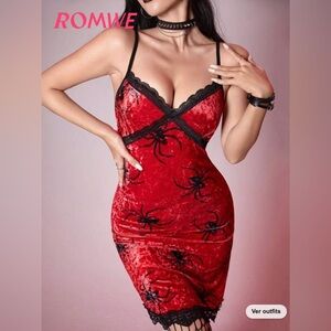 ROMWE: Red and Black Spider Midi Velvet Dress